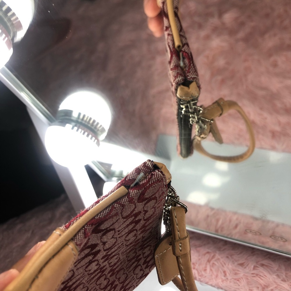 SOLD - Picture 3 of 3